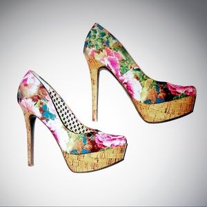 Jessica Simpson Waleo Multi Pink Miami Floral 7.5